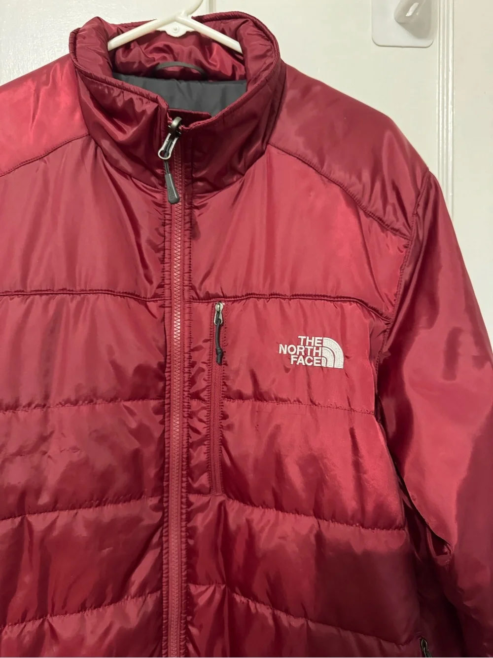The North Face Men's XL Maroon Insulated Primaloft Quilted Jacket
